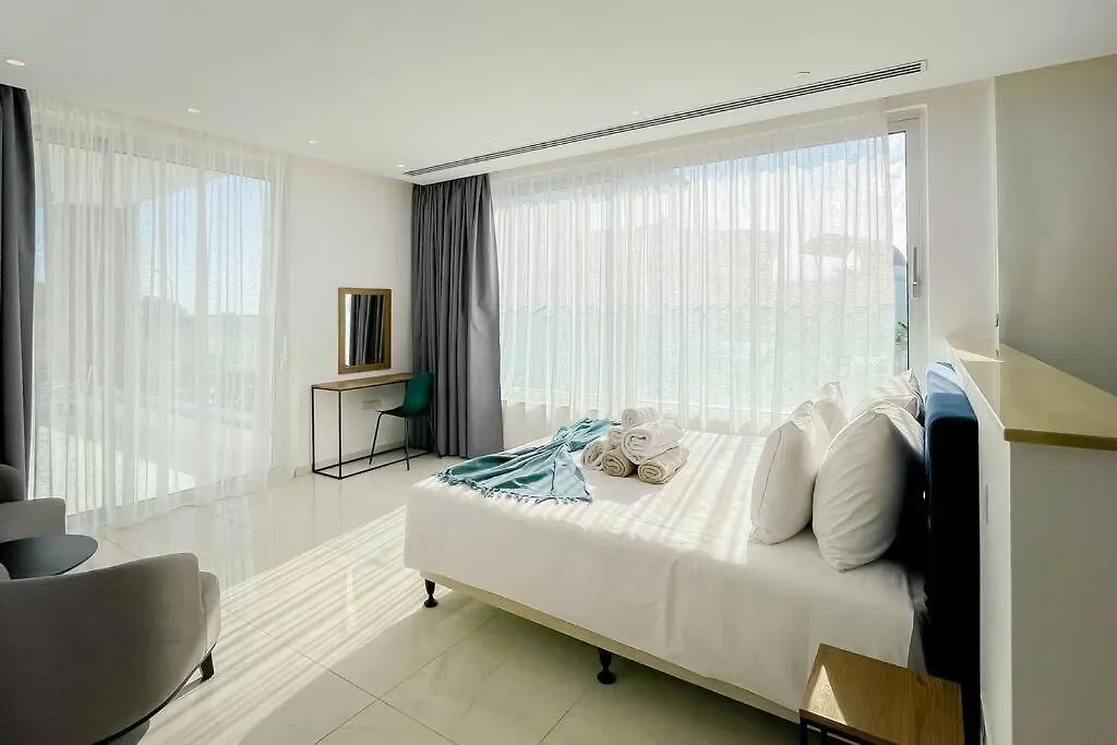 Armonia Seaview Villa Ayia Napa